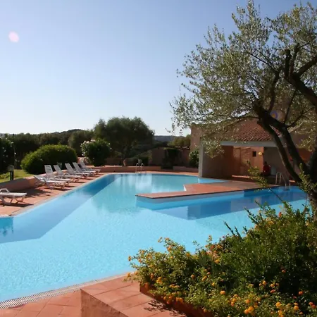 ヴィラ Iolanda Sardegna Con Piscina *